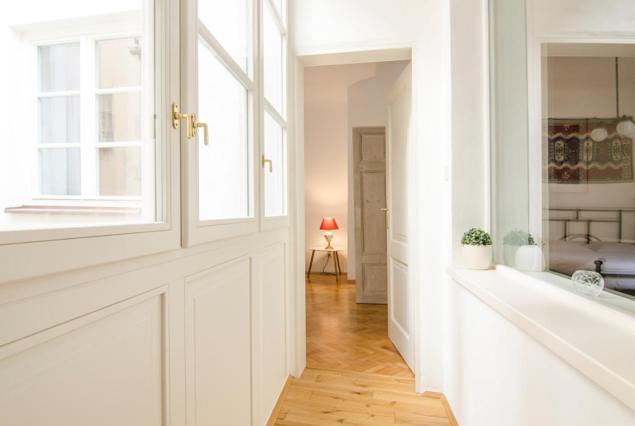 Wishlist Prague Residences - Charles Bridge Karlova מראה חיצוני תמונה